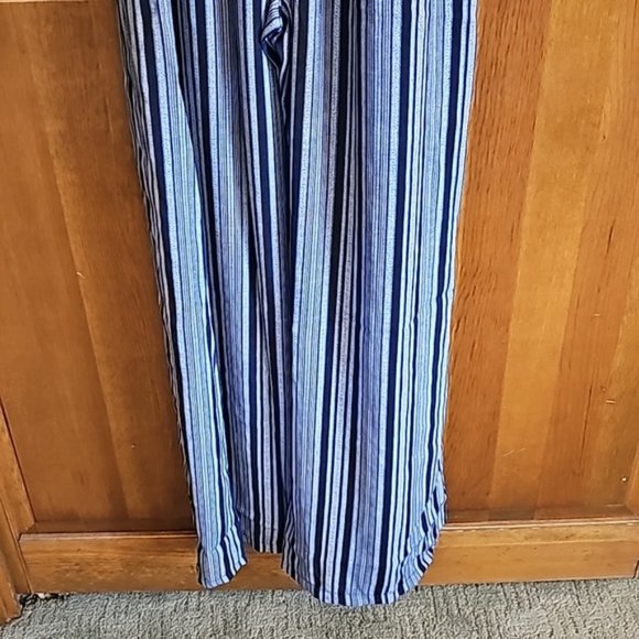 NWT Lily Rose Button Front Paper Bag elastic waist jumpsuit V-neck 1 piece Med - Picture 11 of 12